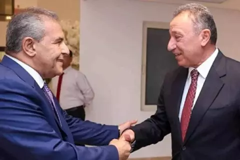 أبو زيد: الخطيب ليس صديقي.. وطاهر أفضل منه إداريا